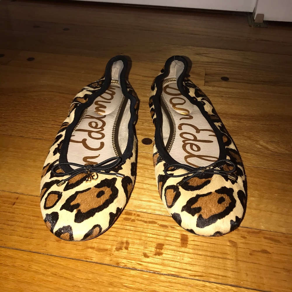 Leopard flats